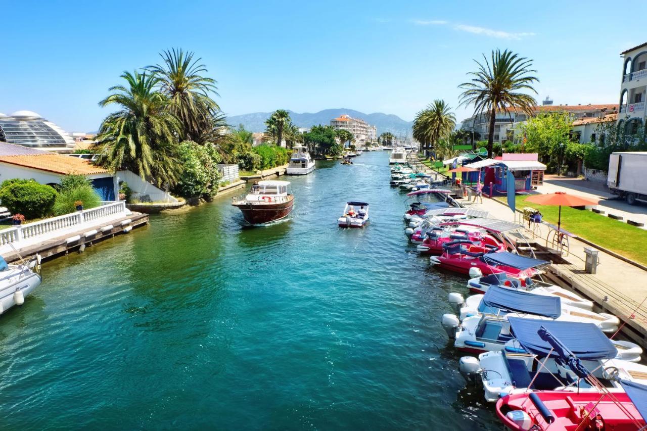 Welcs Apartamento 010 Emp Con Vistas Al Puerto Empuriabrava Exteriör bild